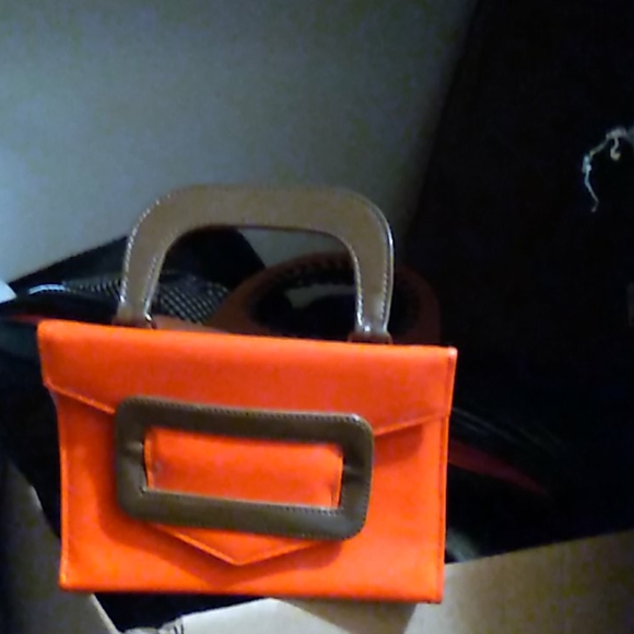 Purse - Picture 1 of 1